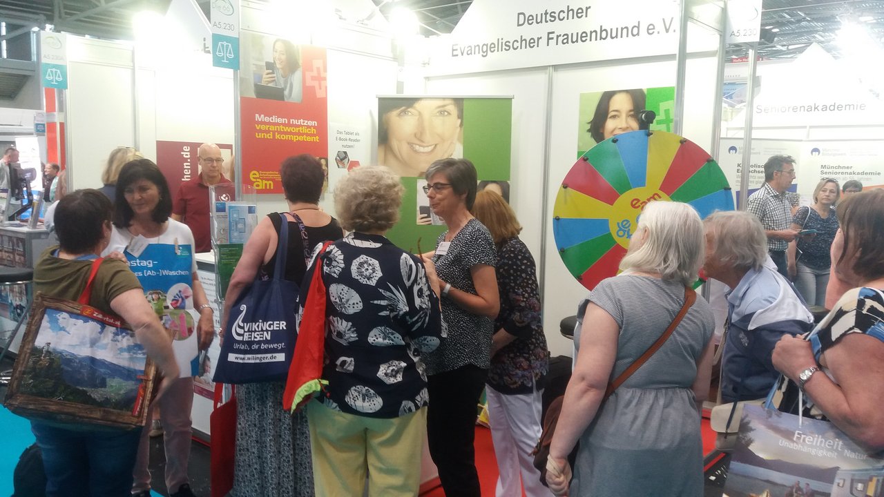 Messe66Stand.jpg