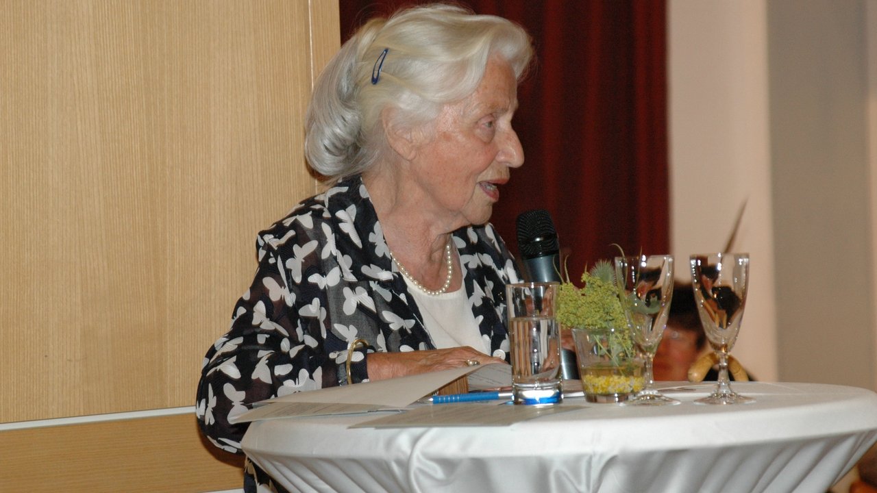 2011__Anneliese_Peter-Koester.JPG