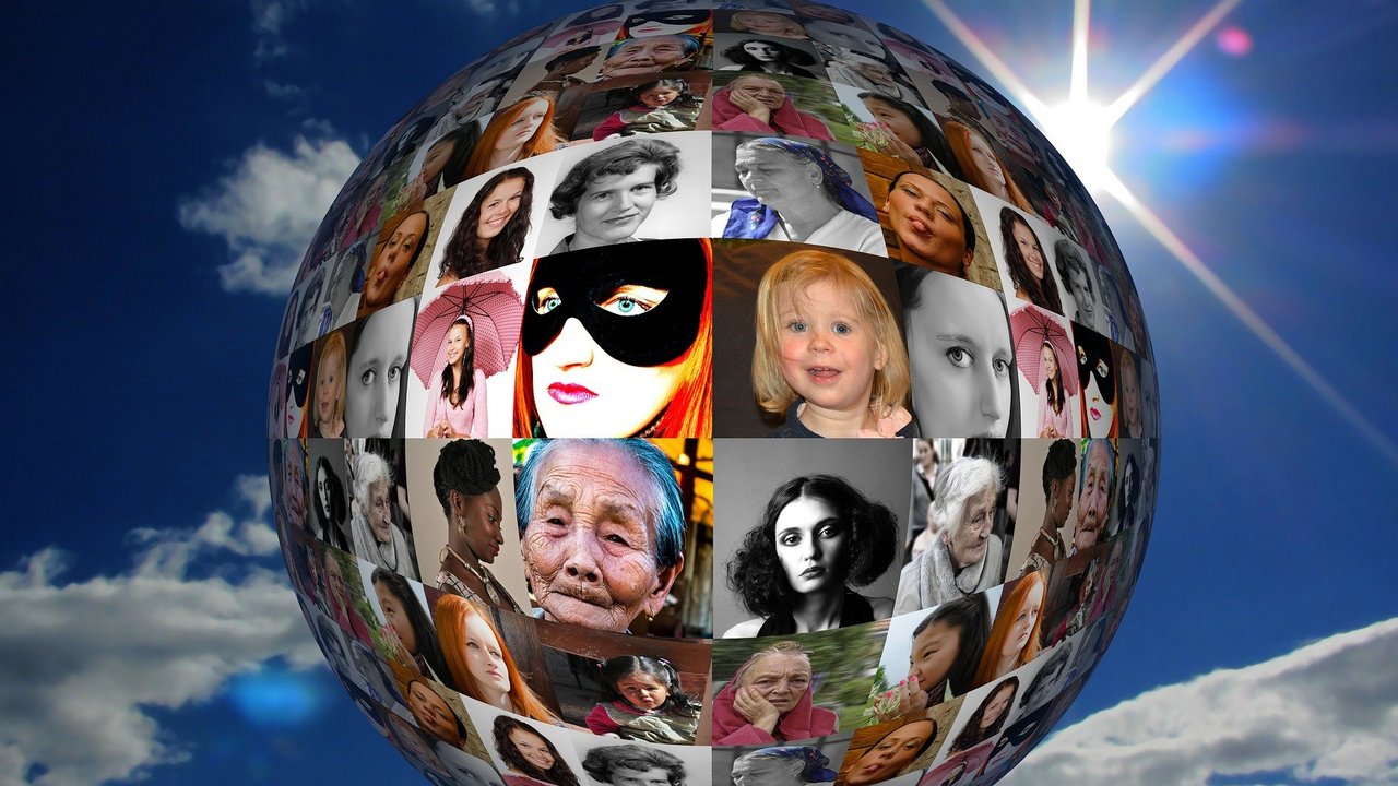 Weltfrauentag_-_Welt_mit_Frauen_Quelle_pixabay.com__002_.jpg