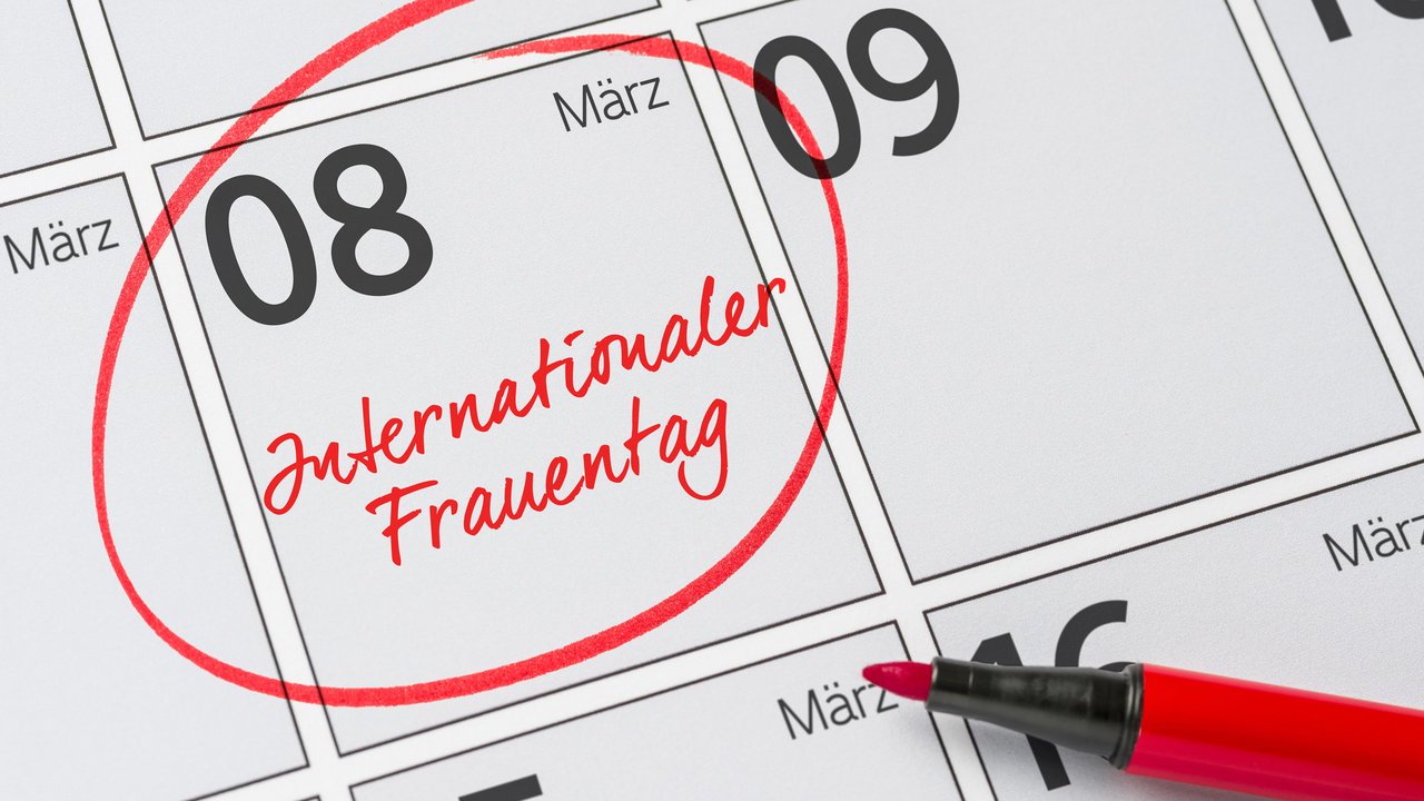 Internationaler_Frauentag__Quelle_AdobeStock_133392984.jpeg