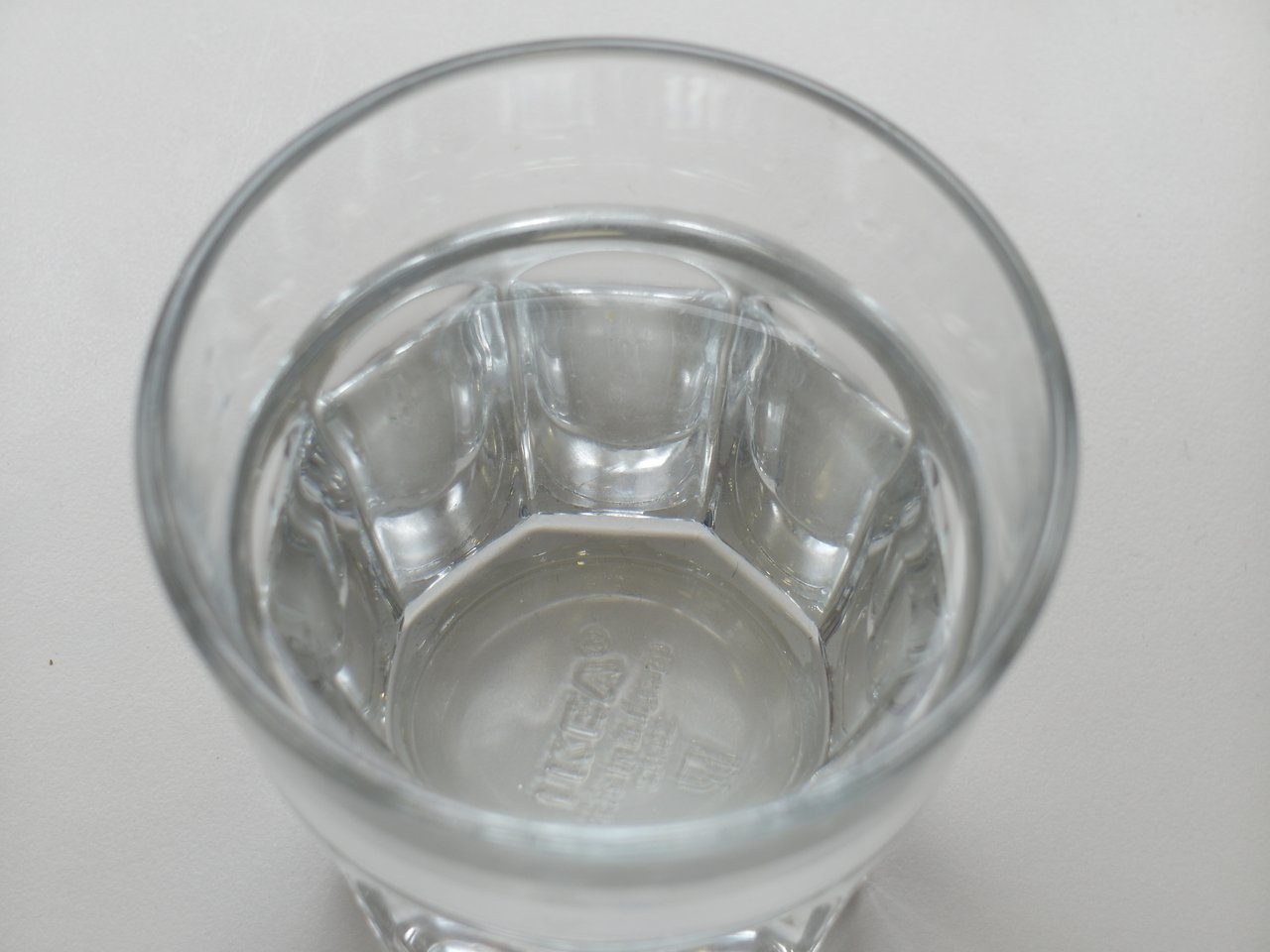 Wasserglasvonoben.JPG