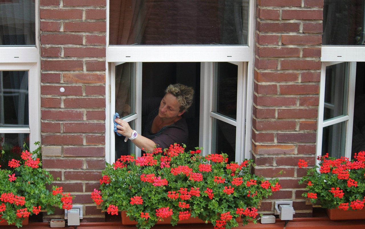 Fensterputzen_Quelle_pixabay.de.jpg