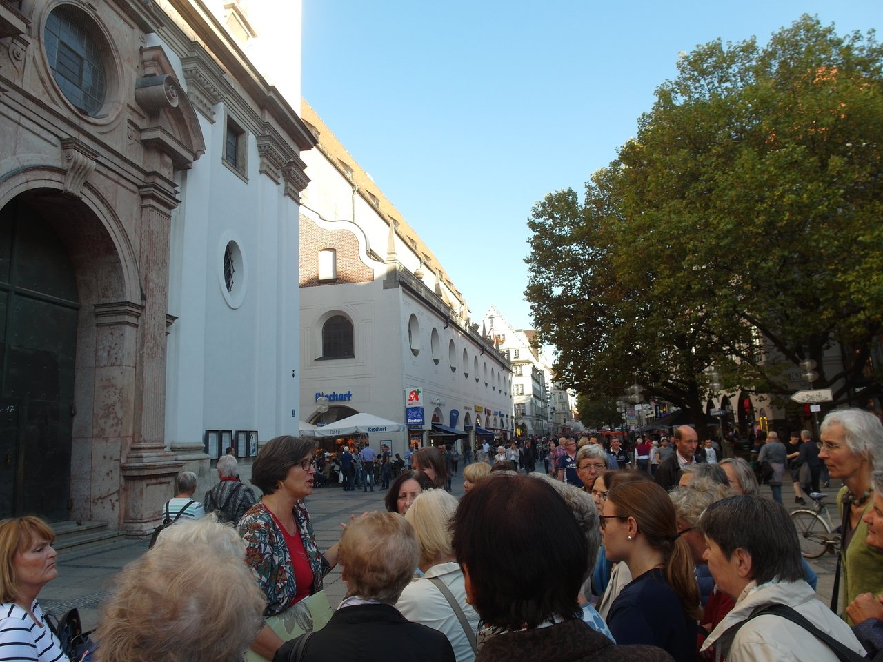 SAM_6764Fuehrung_an_der_Fussgaengerzone.JPG