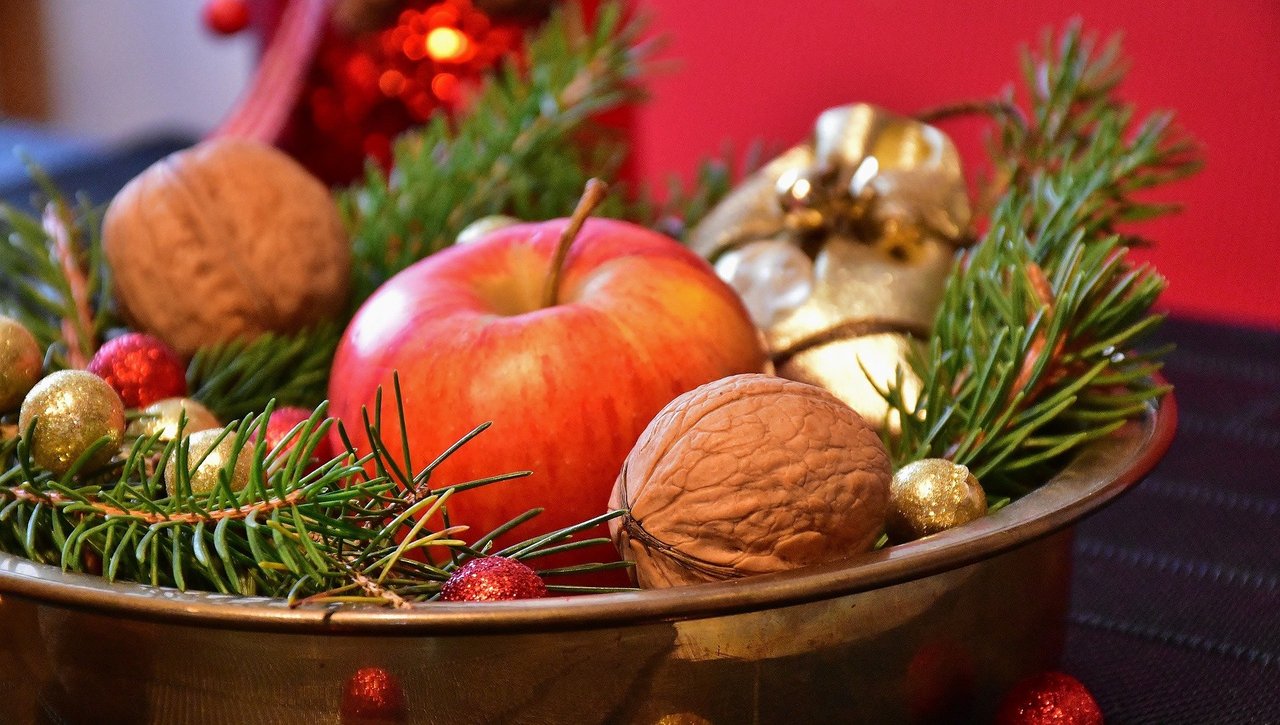 Advent__Apfel__Nuss__Quelle_pixabay.com.jpg
