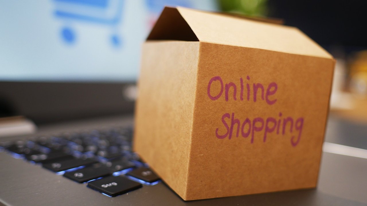 Online-Shopping__Quelle_pixabay.com.jpg