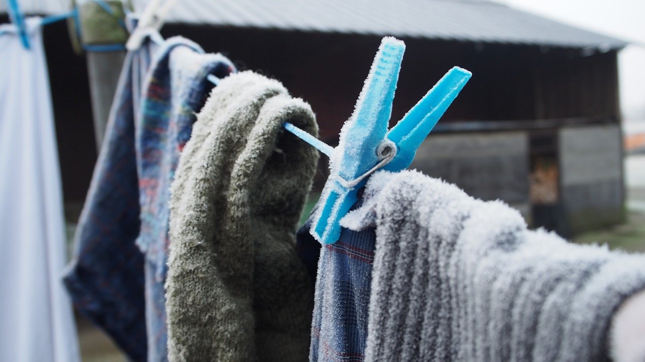 frost-mrkazoo-pixabay.com.jpg