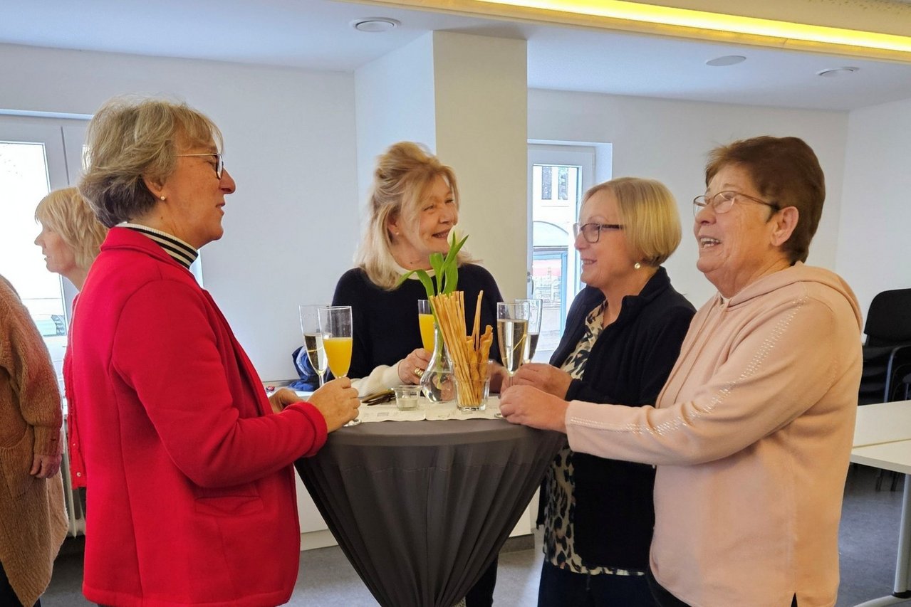 2026__9.1.__Neujahrsempfang_-_Frauen_im_Gespräch.jpg