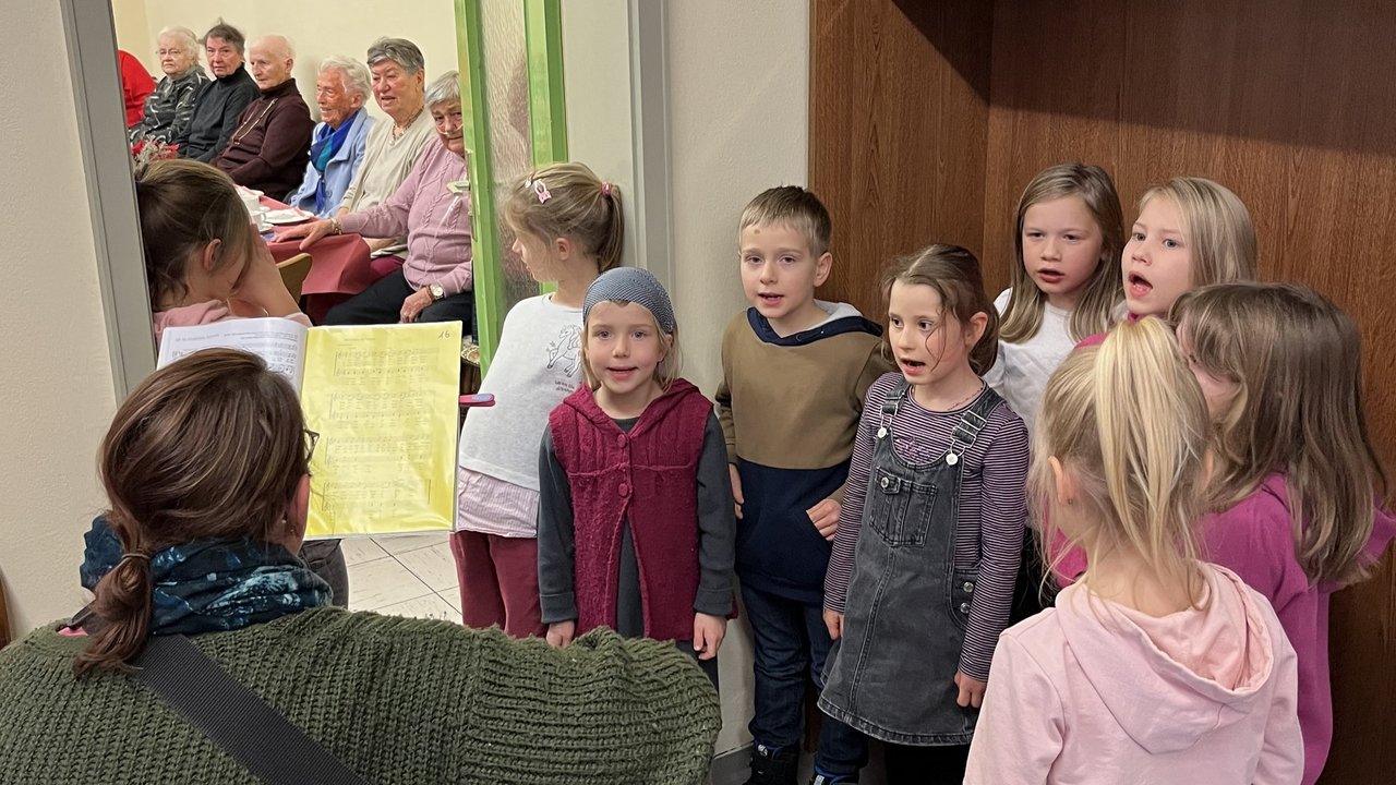 2024__Advent__Singende_Kinder.jpeg