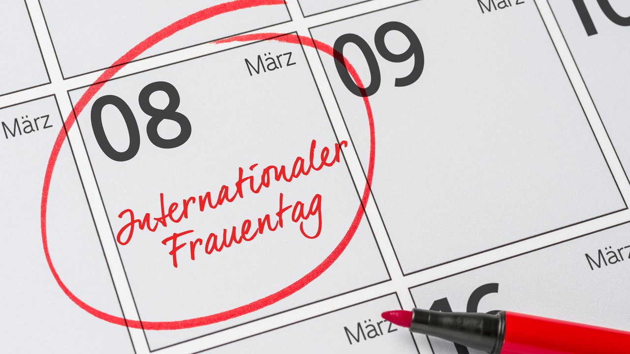 Internationaler_Frauentag__Quelle_AdobeStock_133392984.jpeg