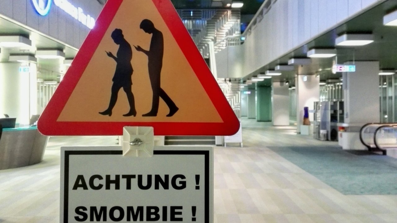 Smombies_Titelfoto.jpg
