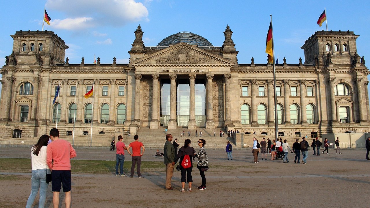 reichstag-1718813_1920.jpg