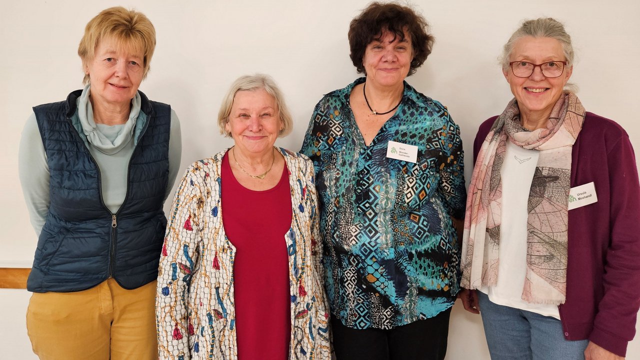 2024_AEH-Vorstand_vlnr_Gertraud_Graessel_Hannelore_Taeufer_Doris_Wunder-Galliwoda_Ursula_Moshandl__002_.jpg