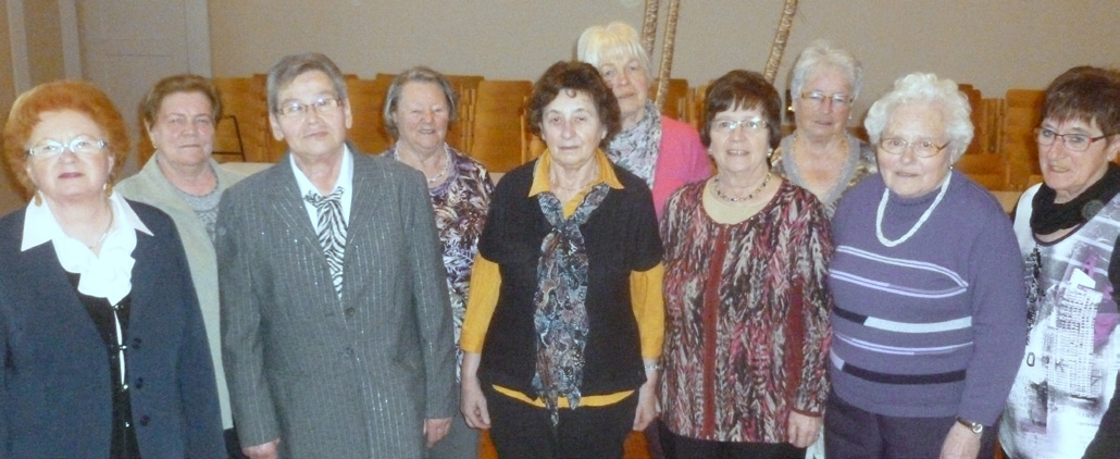 Gunzenhausen: 1. Vorsitzende: Wilma Krug (li.) 2. Vorsitzende: Jutta Hetzner Schriftführerin: Ruth Kachel und Edda Guthmann, Leiterin „Junge Frauenbundgruppe“: Susanne Spitzbart Kassenführerin: Petra Wittmann Beisitzerinnen: Dorothea Abel, Irma Baum